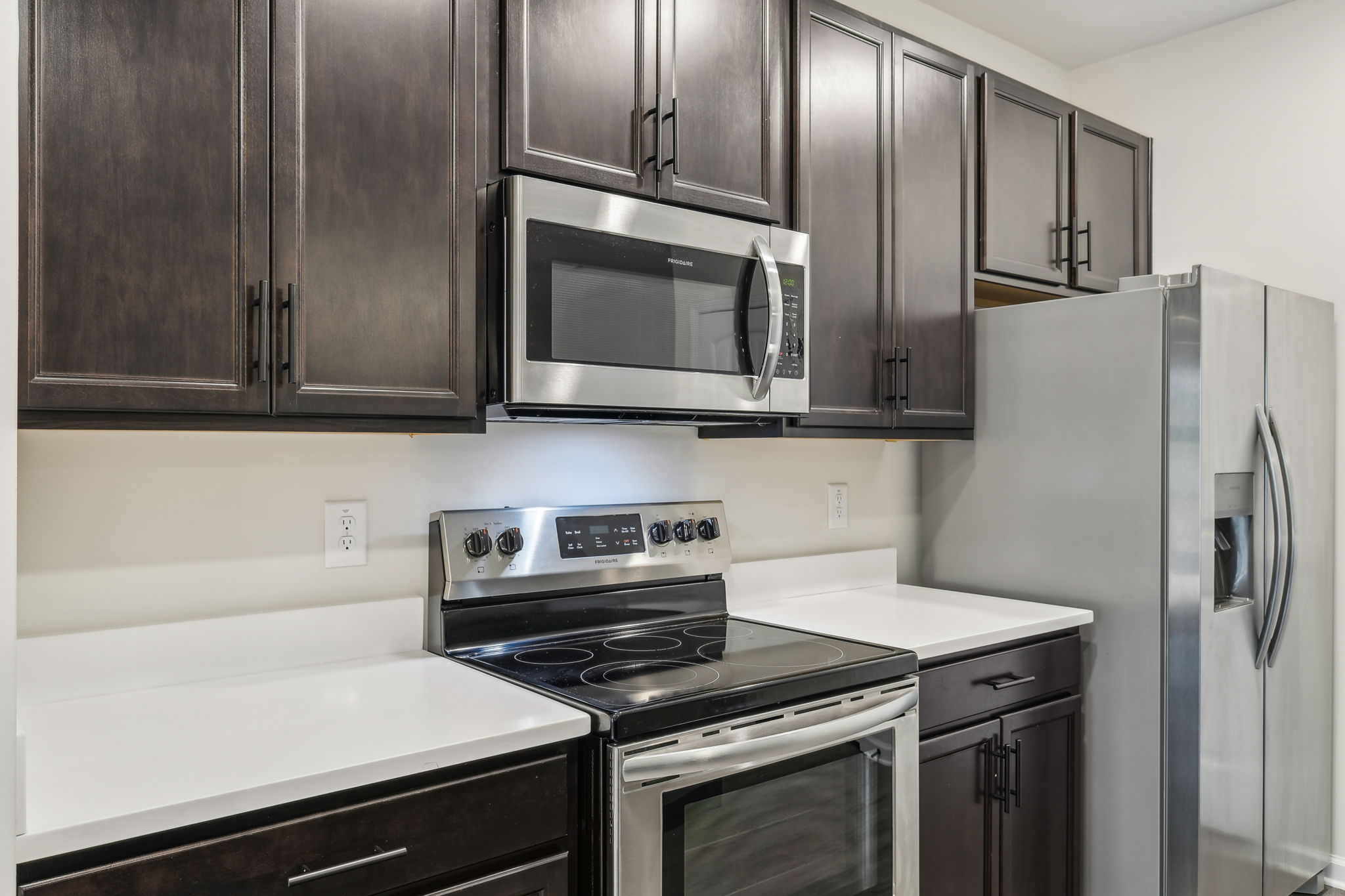 East Johnson Apartments Banner 2